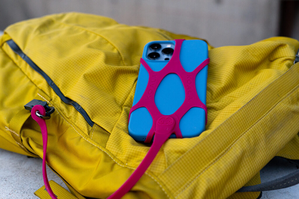 Smartphone safety lanyard without changing your phone case